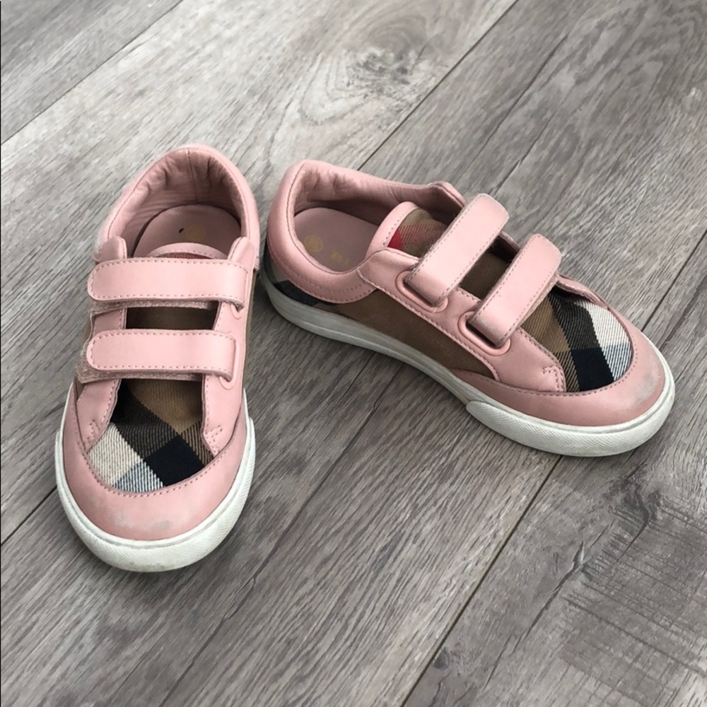 Little girls Burberry sneaker